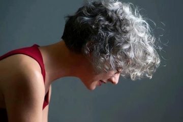 MULHERES X ENVELHECIMENTO: BELEZA TARDIA