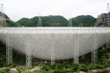 MAIOR TELESCÓPIO DO MUNDO ESTÁ SENDO CONCLUÍDO NA CHINA